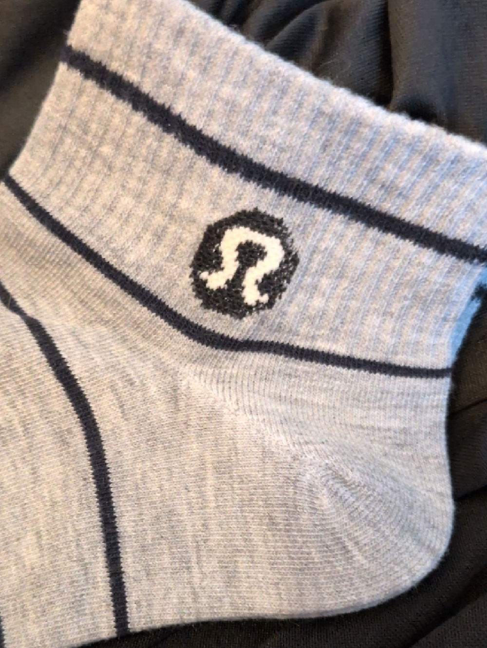 Women's Grey Striped Ankle Socks with Logo - Picture 2 of 5